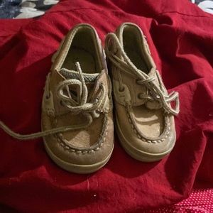 Infant shoes tan in  color